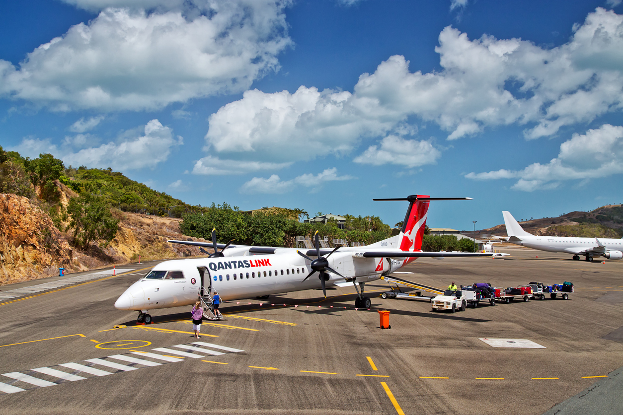 Qantas bolsters Link fleet with 33 new Dash 8 turboprops