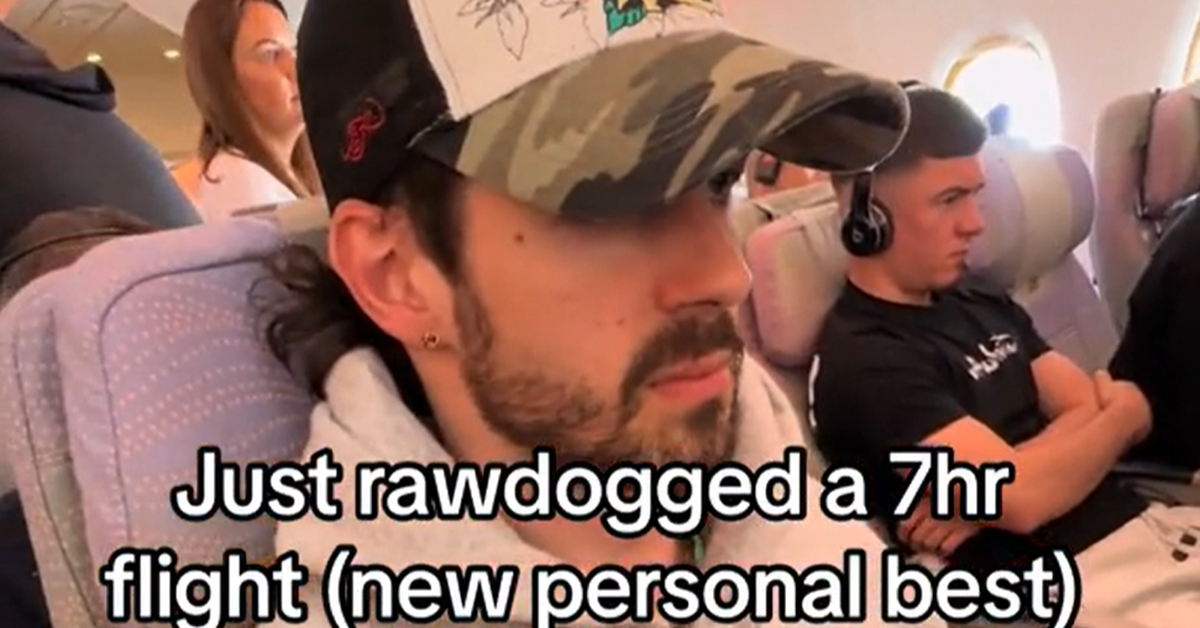 Inflight 'raw dogging': What is the bizarre new travel trend that's creating a buzz